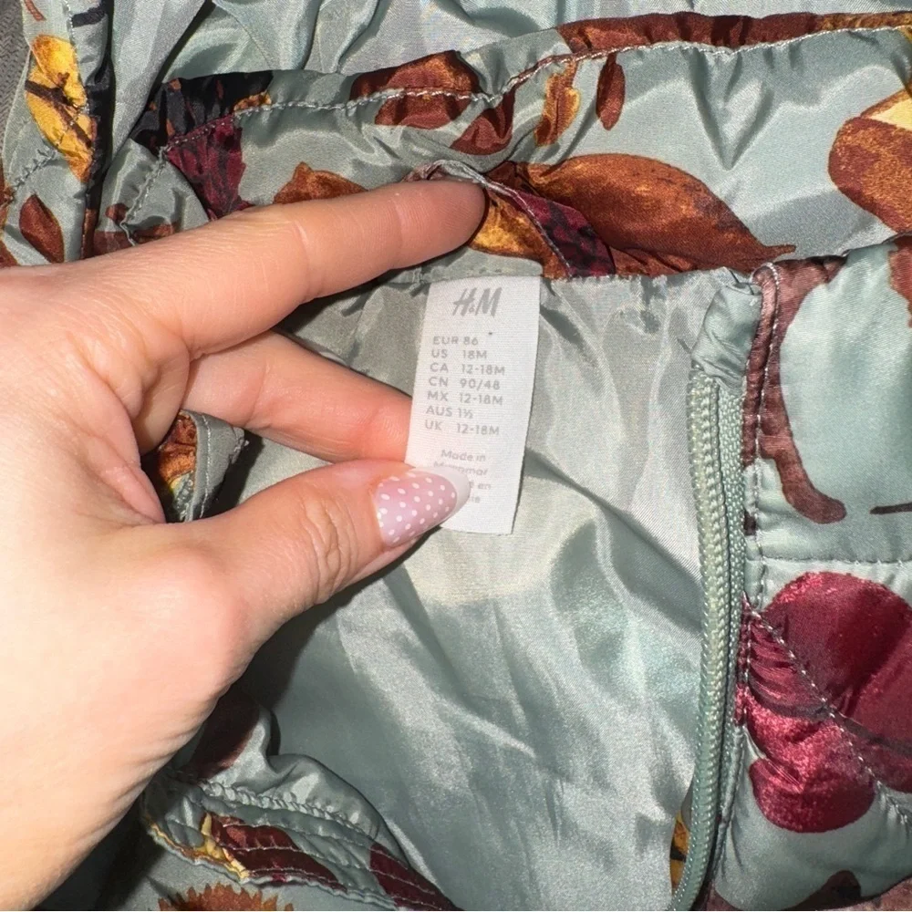 H&M puffer jacket hooded quilted baby boy unisex toddler sage forest animals